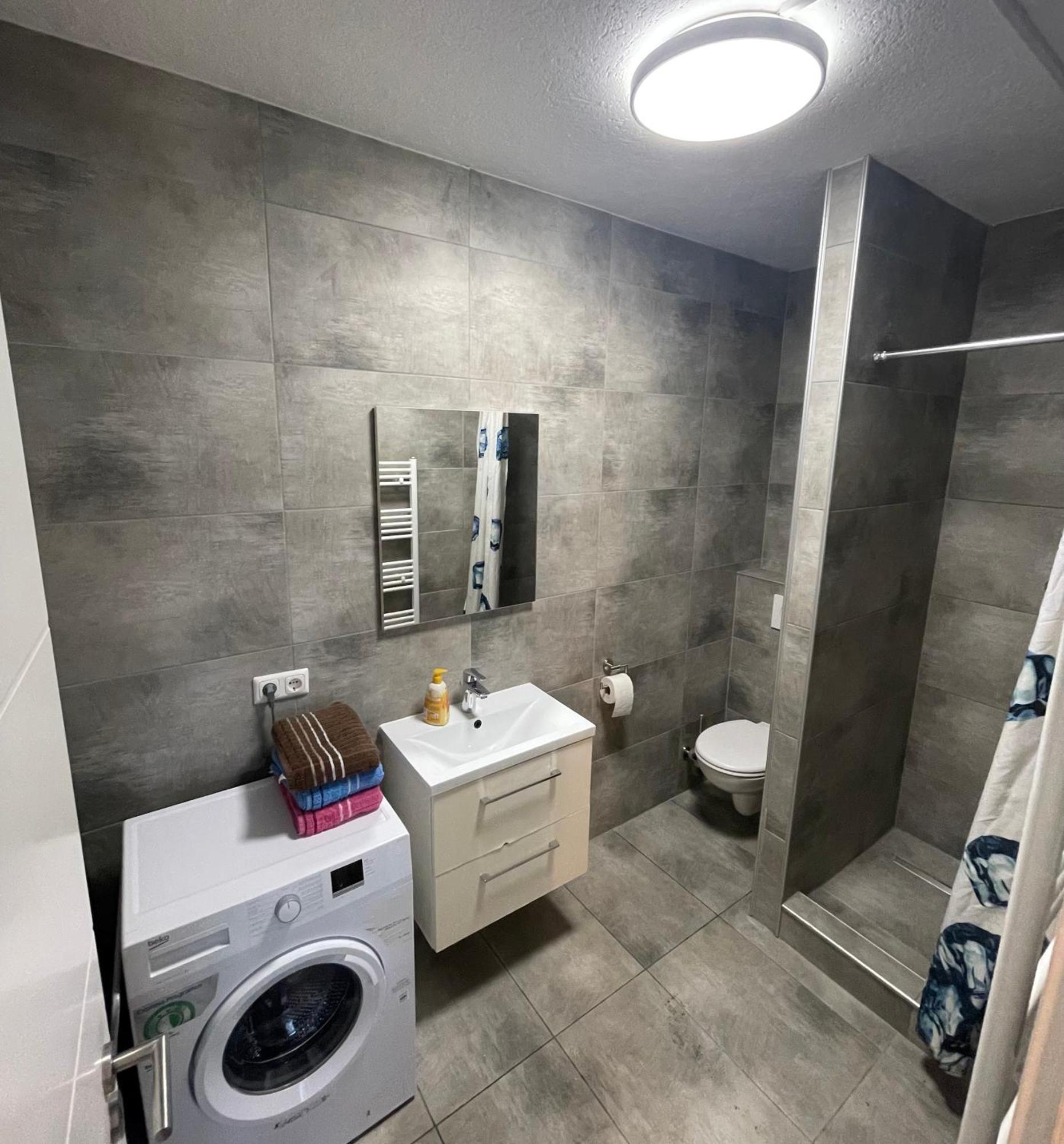 Soni Apartment Dieburg Esterno foto